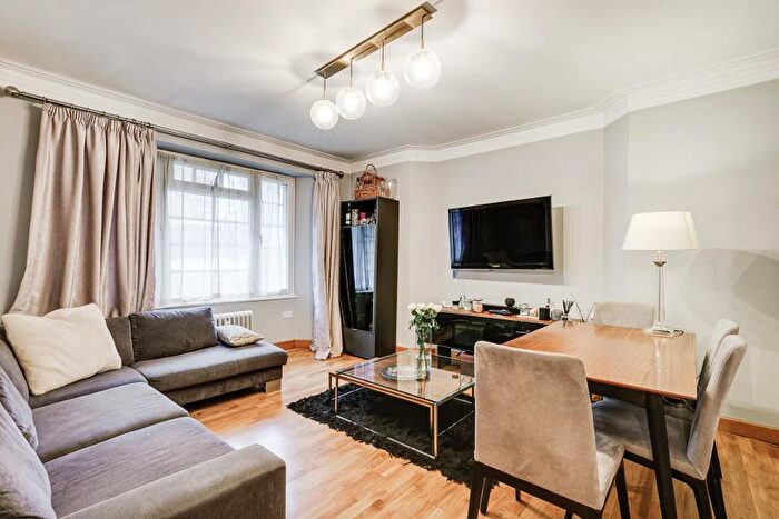 2 Bedroom Flat To Rent In Kingswood Court, West End Lane, London, NW6