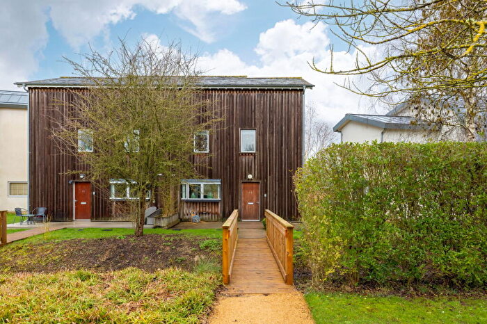 6 Bedroom Semi-Detached House For Sale In Ducklings, Clearwater, The Lower Mill Estate, GL7