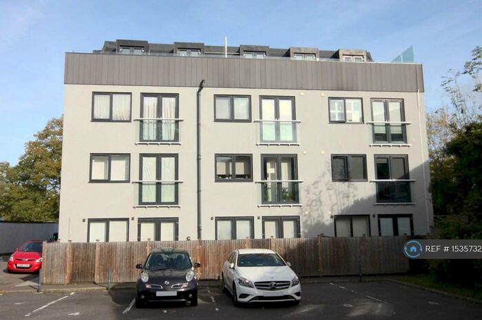 1 Bedroom Flat To Rent In Park Terrace Apartments, Worcester Park, KT4