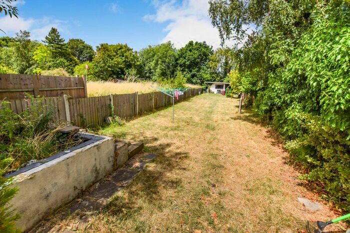 2 Bedroom Semi-Detached House For Sale In Victoria Road, Stanford-Le-Hope, SS17