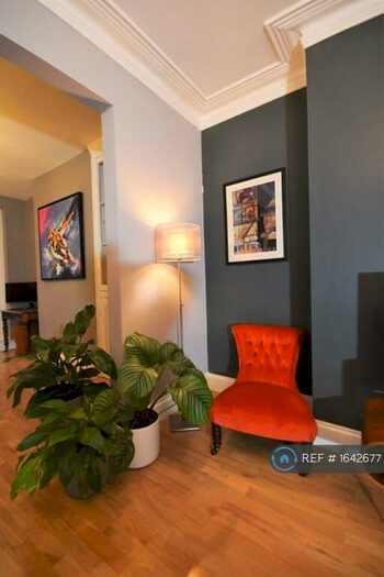 3 Bedroom Terraced House To Rent In St John's Lane, Bristol, BS3