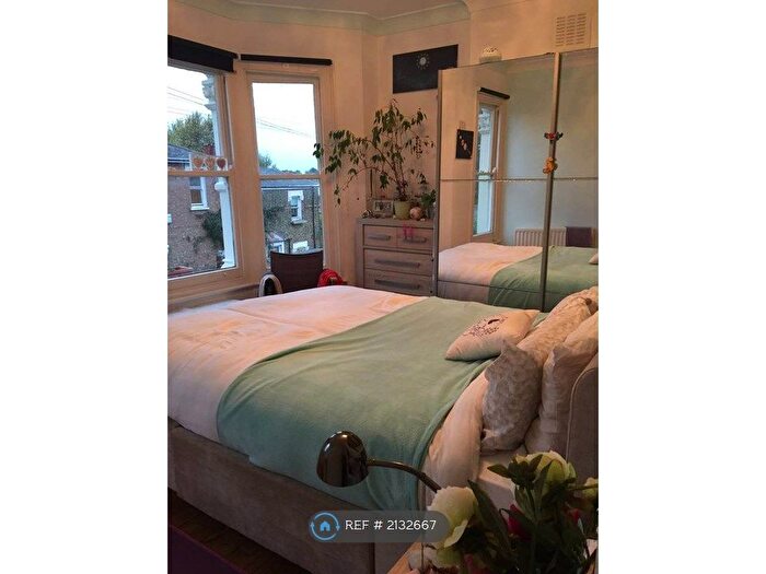 1 Bedroom Flat To Rent In Dalrymple Road, London, SE4