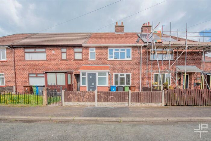 2 Bedroom Terraced House To Rent In Warwick Road, Tyldesley, Manchester, M29