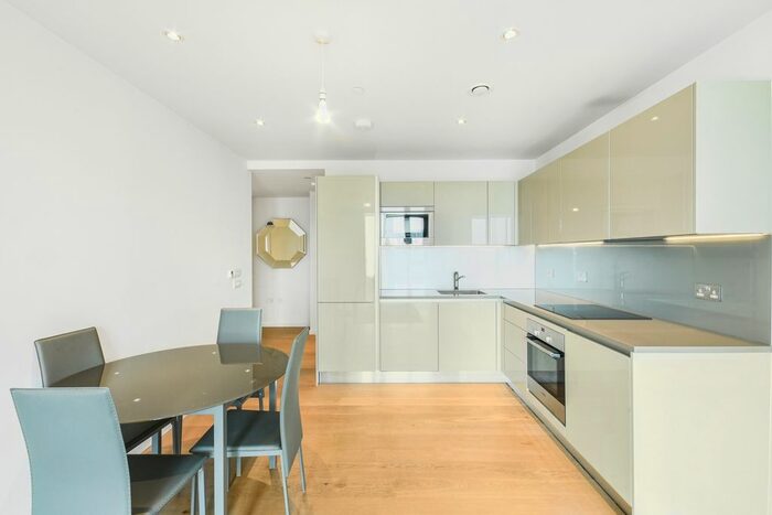 1 Bedroom Flat To Rent In One The Elephant, St. Gabriel Walk, Elephant Amp; Castle, London, SE1