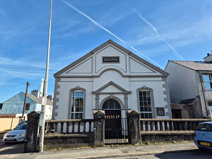 Detached House For Sale In Capel Noddfa, Holyhead, Anglesey, LL65