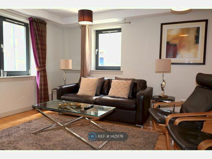 2 Bedroom Flat To Rent In Old Fishmarket Close, Edinburgh, EH1