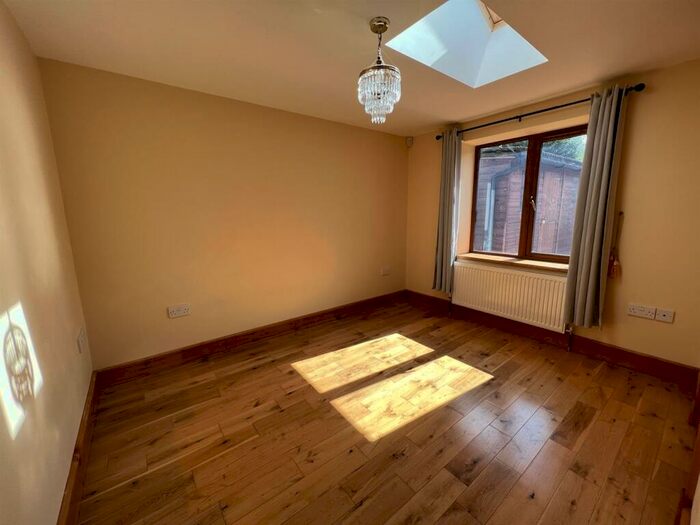 3 Bedroom Detached House To Rent In Keels Hill, Peasedown St John, BA2