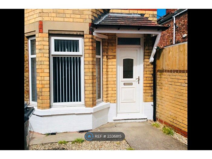 2 Bedroom End Of Terrace House To Rent In Shirley Avenue, Hull, HU5