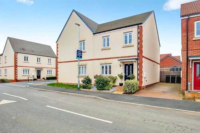 2 Bedroom Semi Detached House For Sale In Foster Way, Kettering, NN15