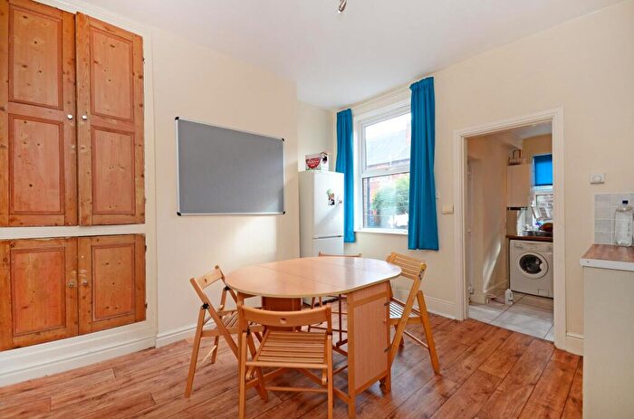 4 Bedroom House To Rent In Neill Road, Sheffield, S11