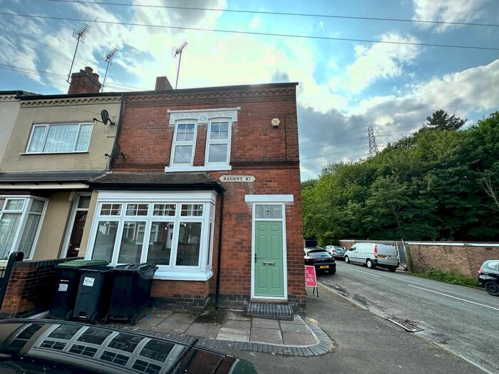 2 Bedroom End Of Terrace House To Rent In Oxford Street, Stirchley, Birmingham, B30