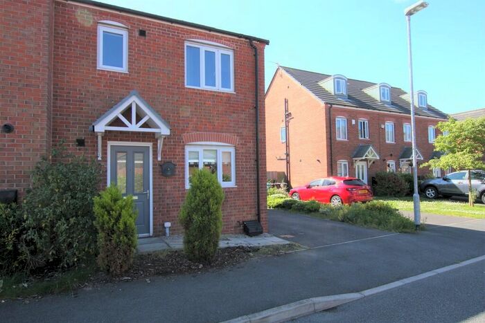 3 Bedroom Semi-Detached House To Rent In Speakman Way, Prescot, L35