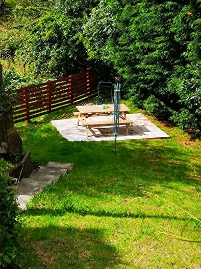 1 Bedroom Flat To Rent In Burnley Road, Cliviger, BB10