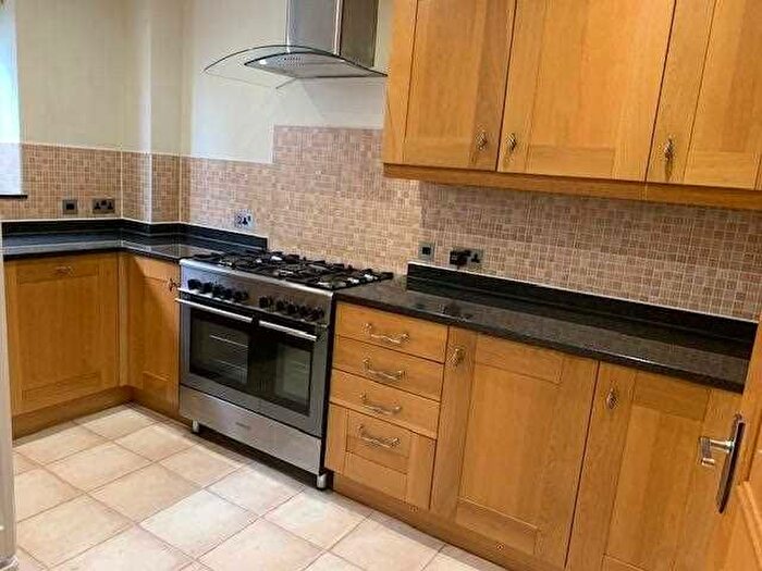 5 Bedroom Detached House To Rent In Little Thatch Close, Whitchurch, Bristol, BS14