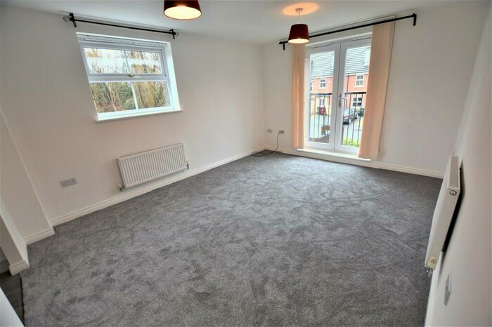 2 Bedroom Apartment To Rent In Lilac Gardens, Bolton, BL3