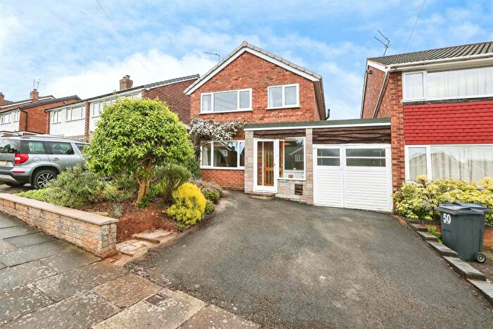 3 Bedroom Link Detached House For Sale In Listowel Road, Birmingham, B14
