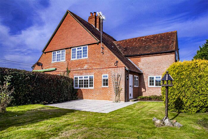 3 Bedroom Semi-Detached House To Rent In Childs Court Farm Cottage, Ashampstead, RG8