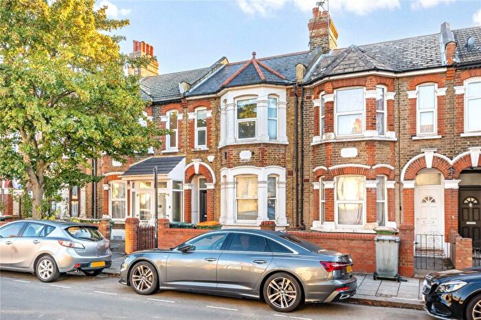 1 Bedroom Flat To Rent In Gwendoline Avenue, London, E13