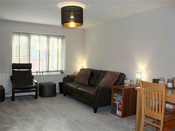 1 Bedroom Maisonette Flat To Rent In St Gregory Close, Ruislip, HA4