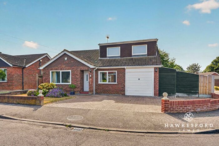 4 Bedroom Detached Bungalow For Sale In Chegworth Gardens, Tunstall, ME10