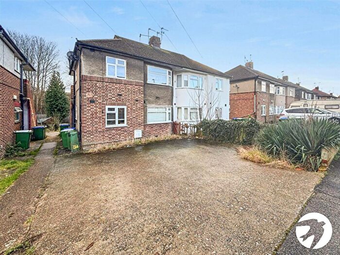 2 Bedroom Maisonette To Rent In Eversley Avenue, Bexleyheath, DA7
