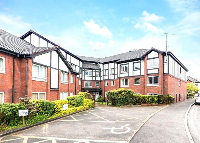 1 Bedroom Flat For Sale In Grosvenor Park, Pennhouse Avenue, Wolverhampton, West Midlands, WV4
