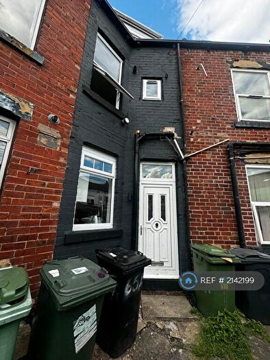 2 Bedroom Terraced House To Rent In Whingate, Leeds, LS12
