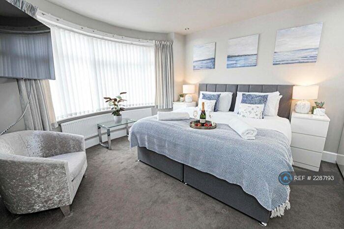 3 Bedroom Detached House To Rent In Dorchester Road, Oakdale, BH15