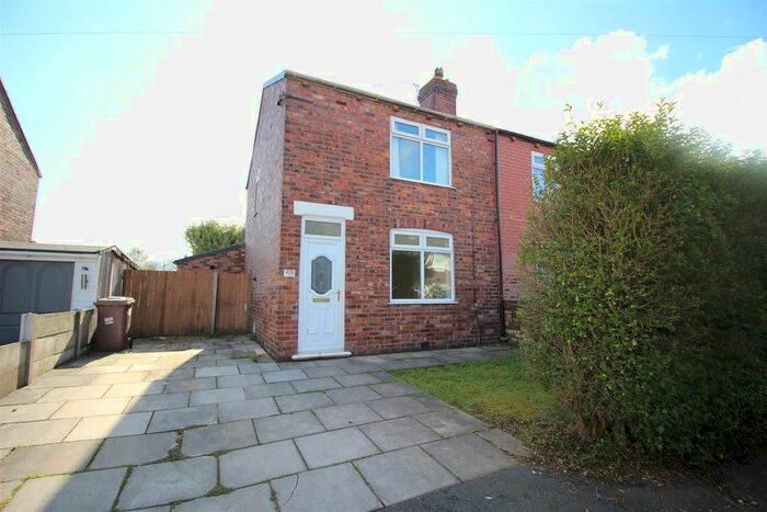 3 Bedroom Semi-Detached House To Rent In Watery Lane, St. Helens, WA9