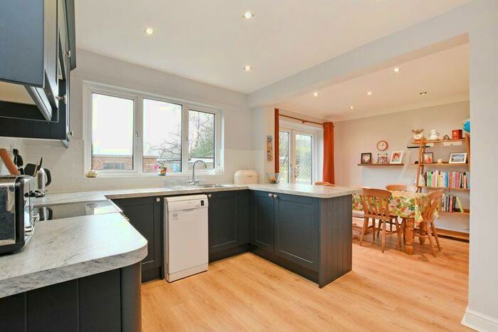 2 Bedroom Semi-Detached House For Sale In Mill Lee Road, Bradfield, Sheffield, S6