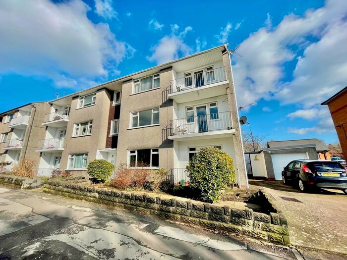 2 Bedroom Flat To Rent In Heol Hir, Llanishen, Cardiff, CF14
