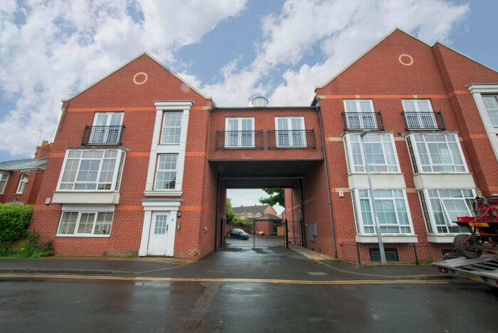 2 Bedroom Flat To Rent In Flat, Mill Lane, HU17