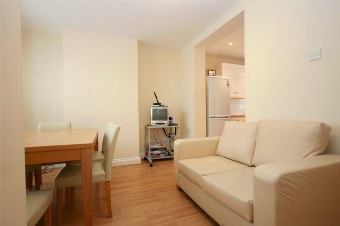 4 Bedroom Terraced House To Rent In Uamvar Street, London, E14
