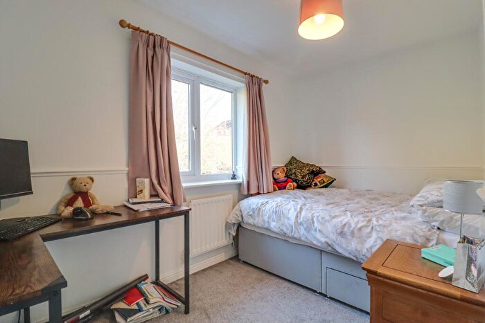 2 Bedroom End Of Terrace House For Sale In Hulton Close, Waterside Park, SO19