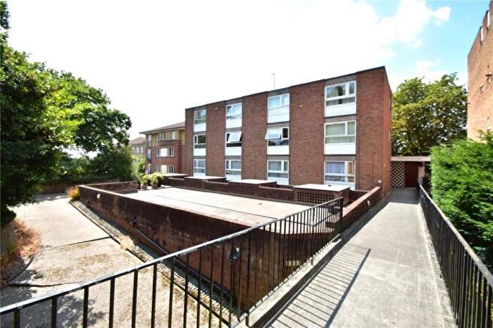 House To Rent In Grange Road, Upper Norwood, SE19