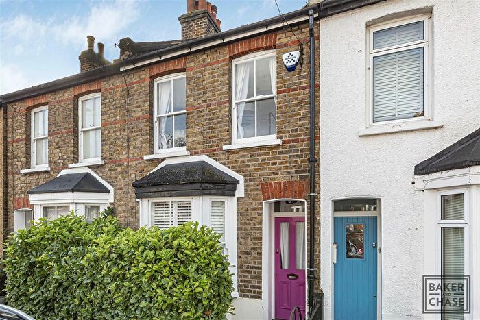 2 Bedroom Terraced House To Rent In Goat Lane, Enfield, EN1