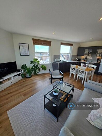 2 Bedroom Flat To Rent In Kasaka House, London, NW3