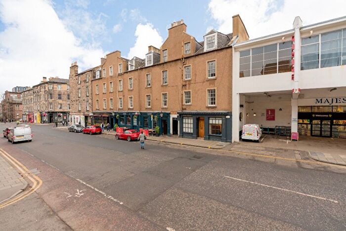 2 Bedroom Flat To Rent In Causewayside, Sciennes, Edinburgh, EH9