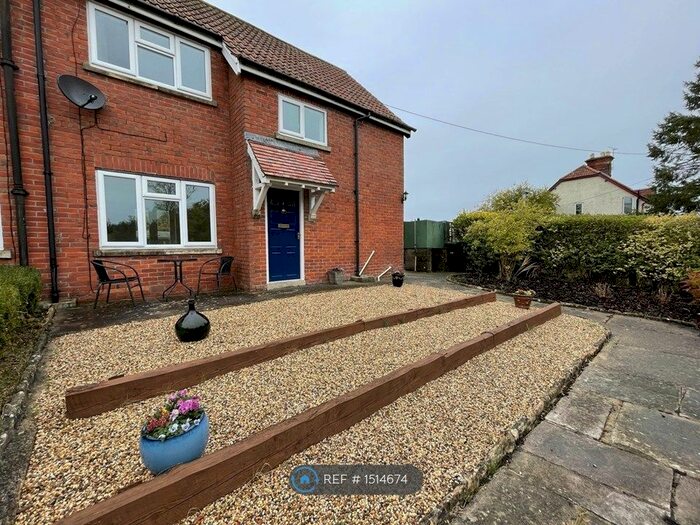 3 Bedroom Semi-Detached House To Rent In Ballingers, Urchfont, Devizes, SN10
