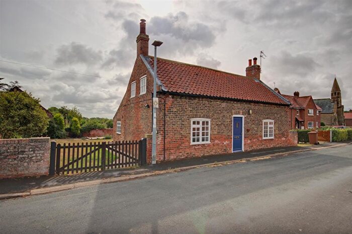 2 Bedroom Detached House For Sale In Main Street, Beswick, Driffield, YO25