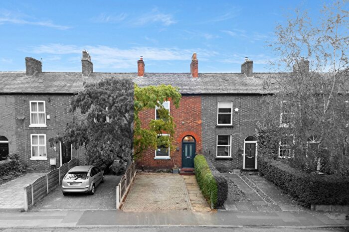2 Bedroom Terraced House For Sale In Urmston Lane, Stretford, Manchester, M32