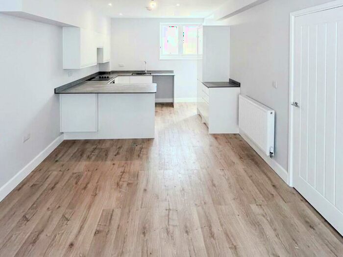 4 Bedroom Terraced House To Rent In Newington Road, Ramsgate, CT12