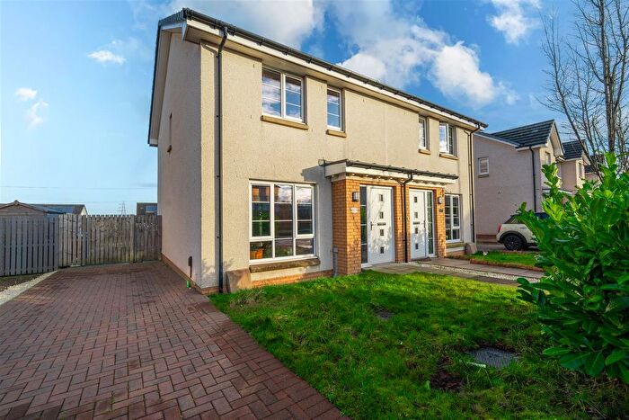 3 Bedroom Semi Detached House For Sale In Dale Avenue, Cambuslang, Glasgow, G72