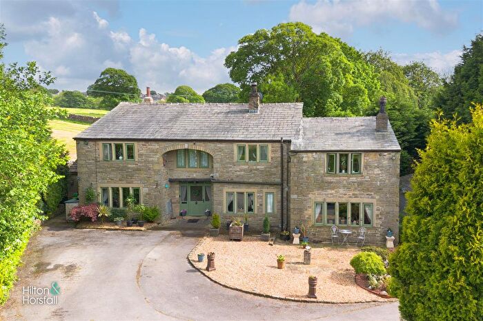 5 Bedroom Barn Conversion For Sale In Pig Hole Barn, Walverden Road, Briercliffe, BB10