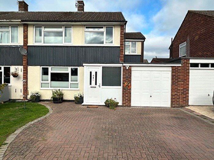 4 Bedroom Semi-Detached House For Sale In Marks Road, Wokingham, Berkshire, RG41
