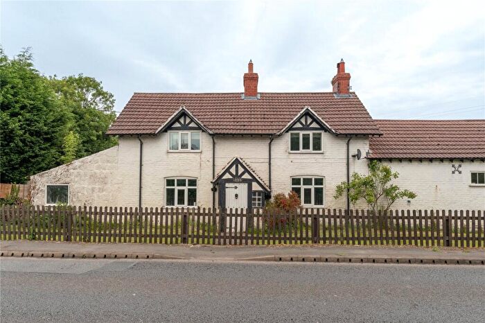 3 Bedroom Barn Conversion To Rent In Rose Farm, Woodbank, CH1