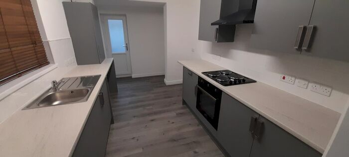 3 Bedroom Terraced House To Rent In Acland Street, Hull, HU3