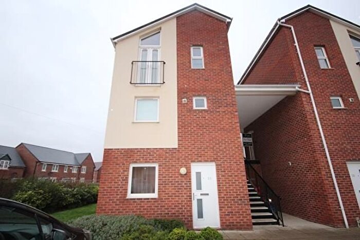 2 Bedroom Maisonette To Rent In Clog Mill Gardens, Selby, YO8