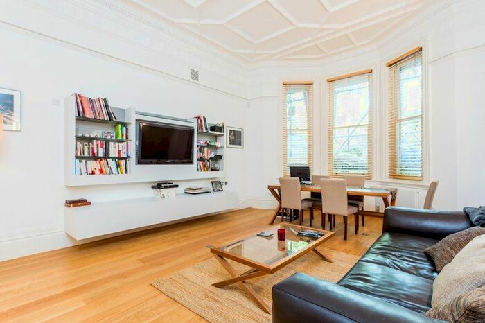 2 Bedroom Flat To Rent In Bramham Gardens, Earls Court, SW5