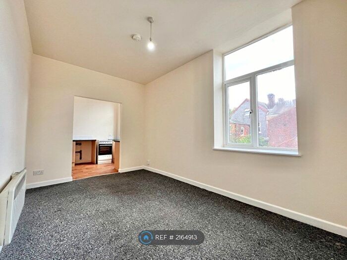 1 Bedroom Flat To Rent In Porter Street, Bury, BL9
